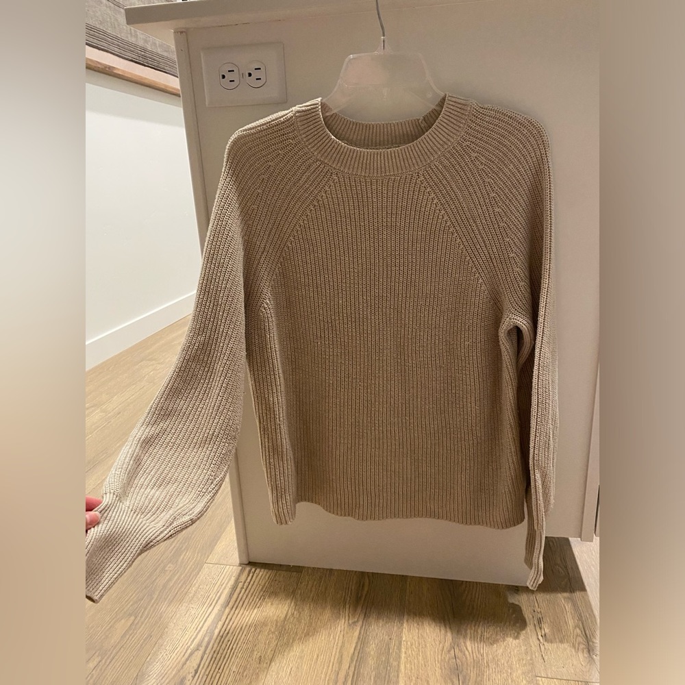 Jessica Simpson Tan Sweater Size M
